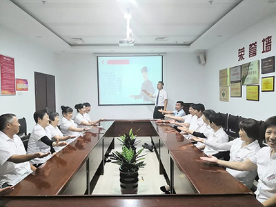 提升規范操作，增強服務理念——安徽分公司六安店開展保潔服務與技術培訓